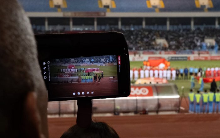 Article Image for Smart Arenas Blending Technology With Spectator Engagement