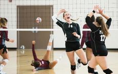 Article Image for The Psychology of Team Dynamics in High-Pressure Moments